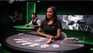 Tampilan antarmuka live casino di perangkat mobile yang mudah digunakan dan cepat